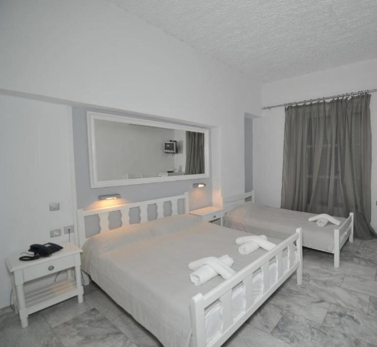 Porto Castello Hotel Firá Buitenkant foto